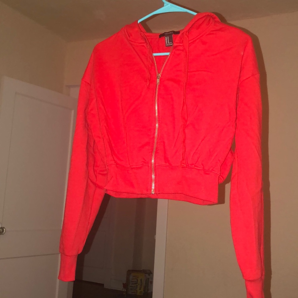 F21 Size M Red Cropped Hoodie